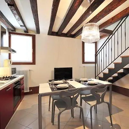 Le Maschere Hotel